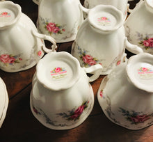 Load image into Gallery viewer, Royal Albert Tranquility-Various Pieces