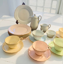 Load image into Gallery viewer, Shelley Pastels