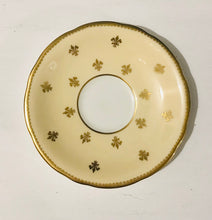 Load image into Gallery viewer, Aynsley Queen Elizabeth II