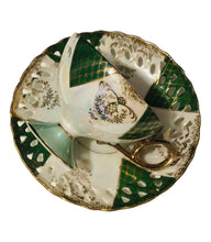 Load image into Gallery viewer, Japan Green and Gold Pedestal