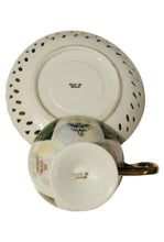 Load image into Gallery viewer, Japan Green and Gold Pedestal