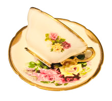 Load image into Gallery viewer, Stanley Cabbage Roses