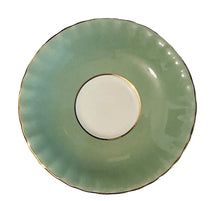 Load image into Gallery viewer, Aynsley Orchard Sage Artist Signed