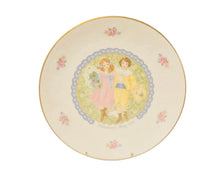 Load image into Gallery viewer, Royal Doulton Valentines Day 1976 Plate