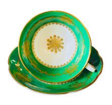 Load image into Gallery viewer, Royal Grafton Green and Gold