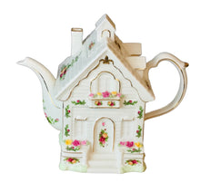Load image into Gallery viewer, Rare Royal Albert Old Country Roses 3 Cup Teapot