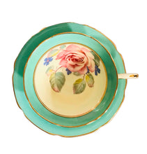 Load image into Gallery viewer, Paragon With Pink Cabbage Roses