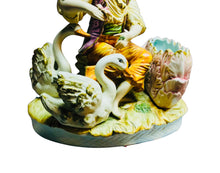 Load image into Gallery viewer, Capodimonte Statue