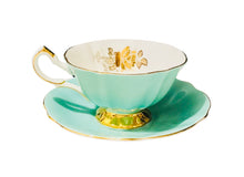 Load image into Gallery viewer, Queen Anne Gold Roses