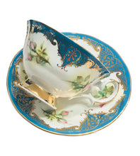 Load image into Gallery viewer, Elizabethan White and Pink Roses