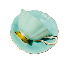 Load image into Gallery viewer, Queen Anne Gold Roses