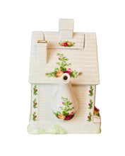 Load image into Gallery viewer, Rare Royal Albert Old Country Roses 3 Cup Teapot