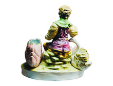 Load image into Gallery viewer, Capodimonte Statue