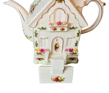 Load image into Gallery viewer, Rare Royal Albert Old Country Roses 3 Cup Teapot
