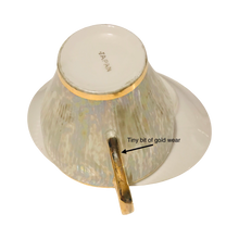 Load image into Gallery viewer, Iridescent Olive Japan