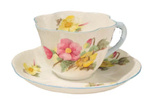 Load image into Gallery viewer, Shelley Dainty Shape Begonia