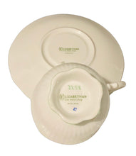 Load image into Gallery viewer, Elizabethan Shamrocks