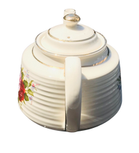 Load image into Gallery viewer, Sadler Beehive No.3640