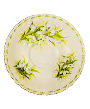 Load image into Gallery viewer, Royal Albert January Snowdrops