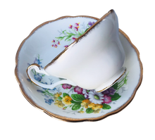 Load image into Gallery viewer, EB Foley Floral