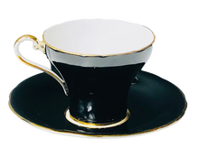 Load image into Gallery viewer, Aynsley Cabbage Rose