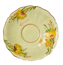 Load image into Gallery viewer, Butterfly Handled Duo Japan