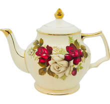 Load image into Gallery viewer, 4 Cup Sadler Roses Teapot