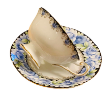 Load image into Gallery viewer, Queen’s Rosina Duo