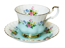 Load image into Gallery viewer, Royal Albert Blue Number 4362