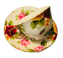 Load image into Gallery viewer, Royal Elfreda