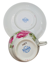 Load image into Gallery viewer, Windsor To Mother