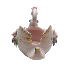 Load image into Gallery viewer, L’Amour Swan