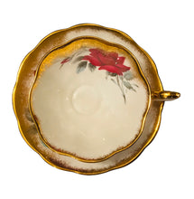 Load image into Gallery viewer, Royal Albert Red Roses