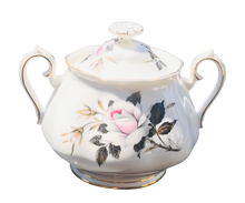 Load image into Gallery viewer, RA Queen’s Messenger