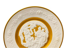 Load image into Gallery viewer, Franklin Deck The Halls 1977