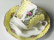 Load image into Gallery viewer, Royal Albert Pierrette