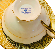 Load image into Gallery viewer, Royal Stafford Green