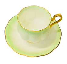 Load image into Gallery viewer, RA Green Rainbow