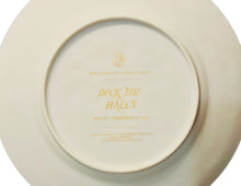 Load image into Gallery viewer, Franklin Deck The Halls 1977