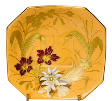 Load image into Gallery viewer, Gold Moriage Porcelain