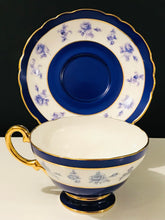 Load image into Gallery viewer, Crown Staffordshire Duo