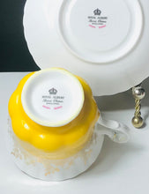 Load image into Gallery viewer, Royal Albert Regal Series
