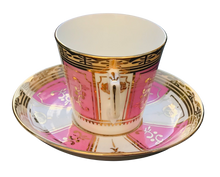 Load image into Gallery viewer, Antique Crown Chelsea