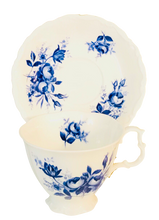 Load image into Gallery viewer, Royal Albert Connoisseur
