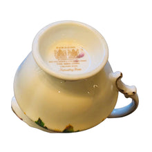 Load image into Gallery viewer, Paragon Tapestry Rose