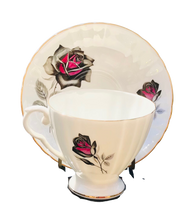Load image into Gallery viewer, Royal Grafton Black Rose