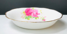 Load image into Gallery viewer, Royal Albert American Beauty