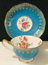 Load image into Gallery viewer, Royal Albert Duo