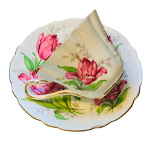 Load image into Gallery viewer, Gladstone Rembrandt