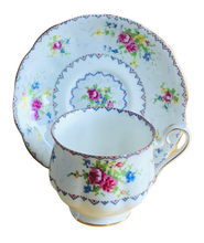 Load image into Gallery viewer, RA Petit Point